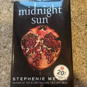 Midnight Sun Book by Stephenie Meyer